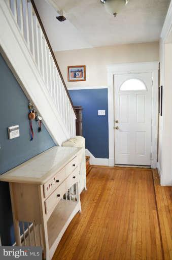 16 Ridge Road Baltimore, MD 21228 - Photo 4 of 24 Interior (General)