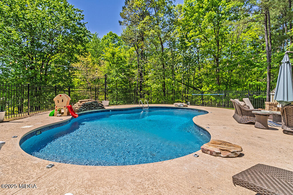 1122 Irongate Macon, GA 31220 - Photo 62 of 90 1122-Irongate-Pool-Aera-04