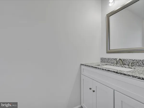 $240,000 | 220 West High Street, Frackville, PA 17931