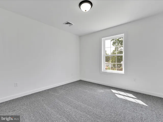 $245,000 | 220 West High Street, Frackville, PA 17931