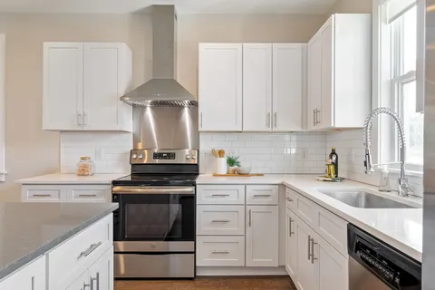 $425,000 | 725 Mill Creek Meadow Drive, Nashville, TN 37214