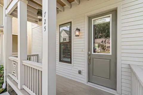 $425,000 | 725 Mill Creek Meadow Drive, Nashville, TN 37214