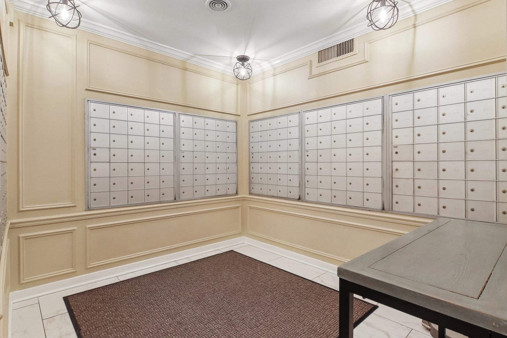 2909 North Sheridan Road, Unit 1201 Chicago, IL 60657 - Photo 28 of 32