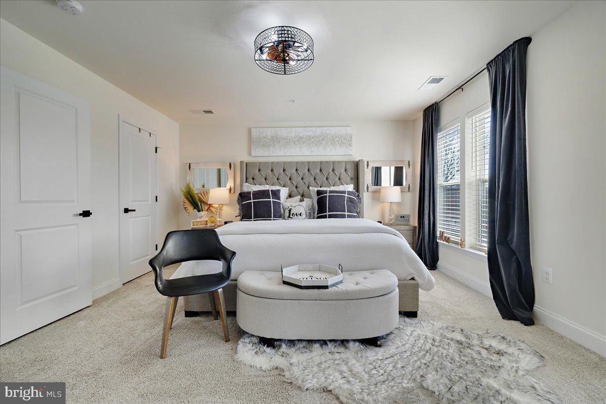 21 Greensborough Road Reisterstown, MD 21136 - Photo 28 of 54 a living room with furniture and a window