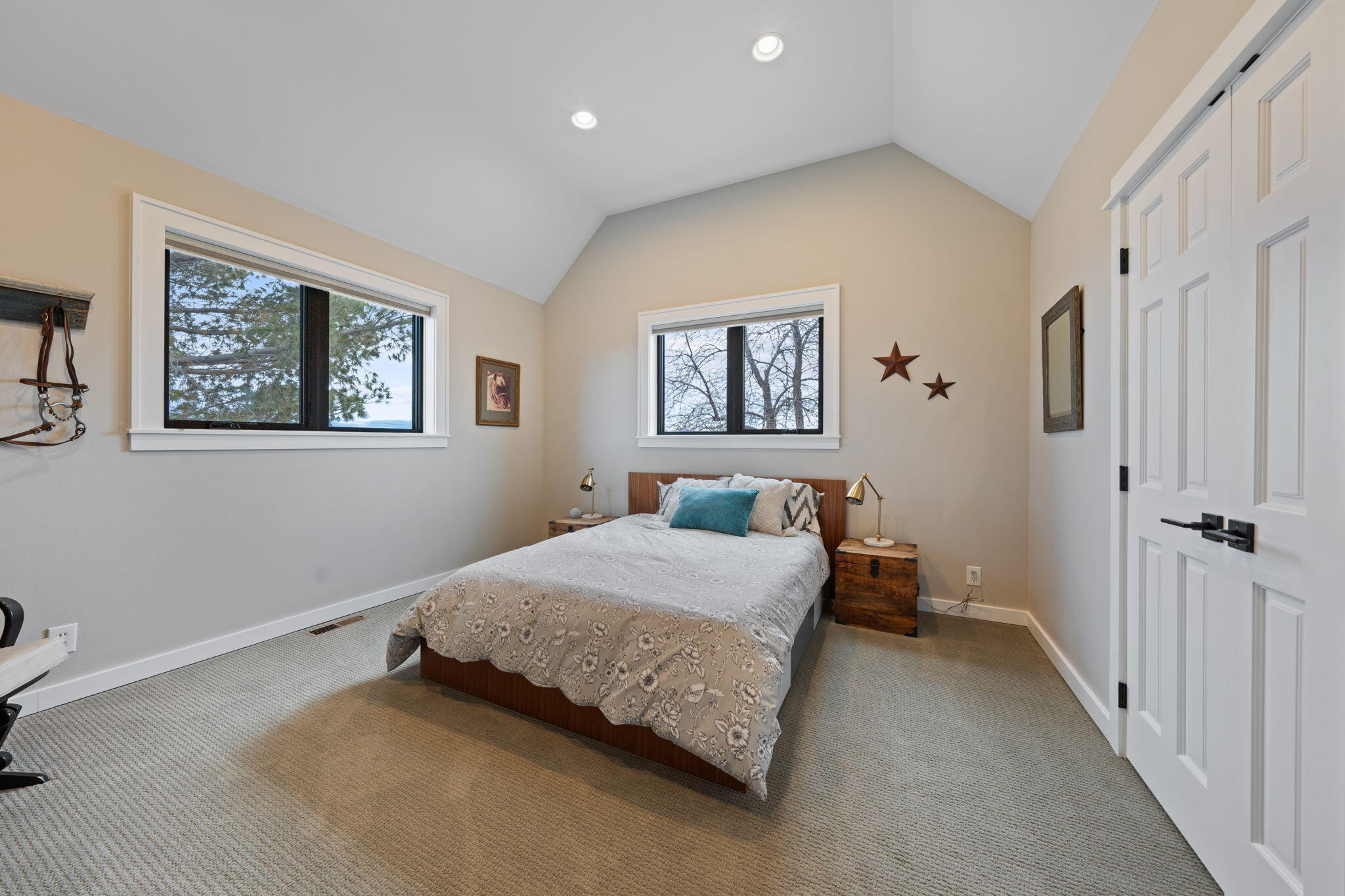 64835 Hunnell Road Bend, OR 97703 - Photo 32 of 110 86-web-or-mls-Riley Visuals-47
