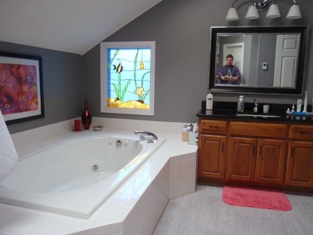 7600 North Radnor Road Peoria, IL 61614 - Photo 15 of 20 Gallery Image 15