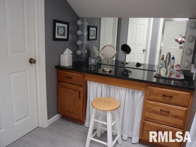 7600 North Radnor Road Peoria, IL 61614 - Photo 16 of 20 Gallery Image 16