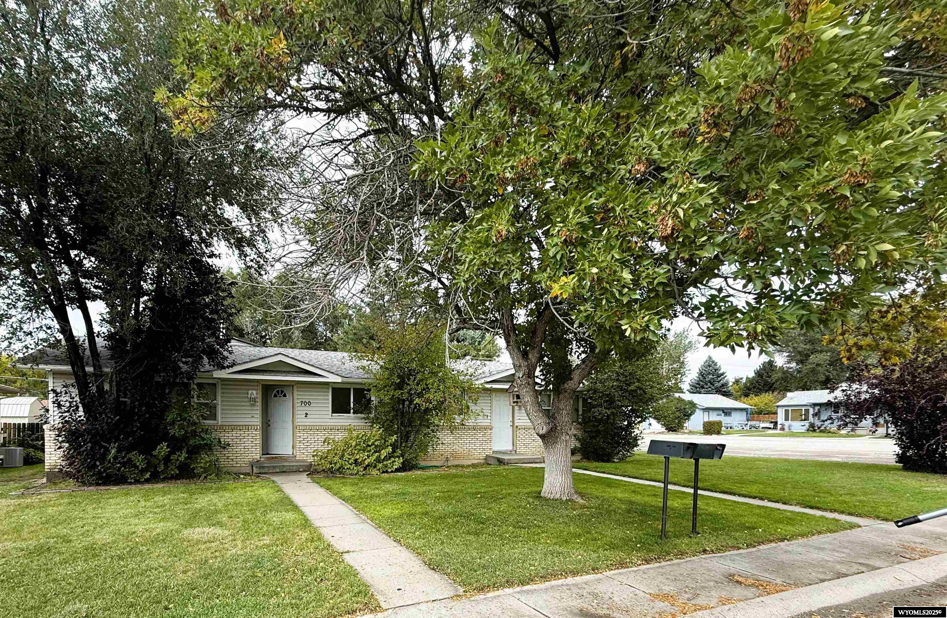 700 South 10th Street Douglas, WY 82633 - Photo 2 of 18