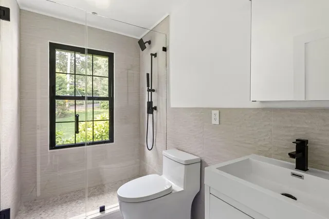 $3,299,888 | 33 High Farms Road, Glen Head, NY 11545