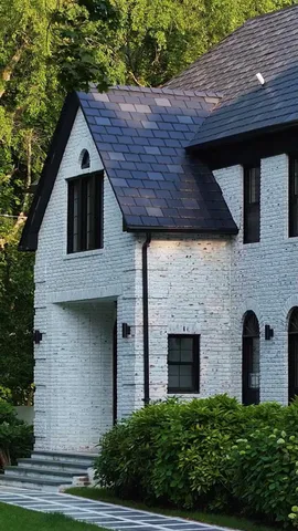 $3,299,888 | 33 High Farms Road, Glen Head, NY 11545