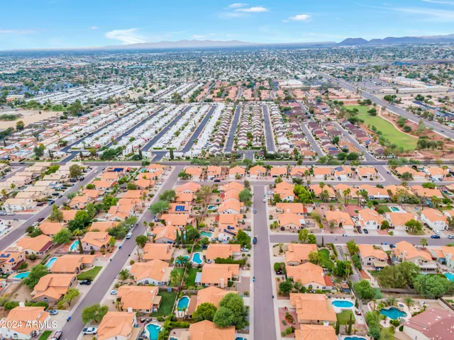 $841,822 | 18241 North 13th Place, Unit 2, Phoenix, AZ 85022