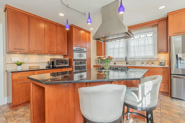 $1,395,000 | 1119 Broadway North, Fargo, ND 58102