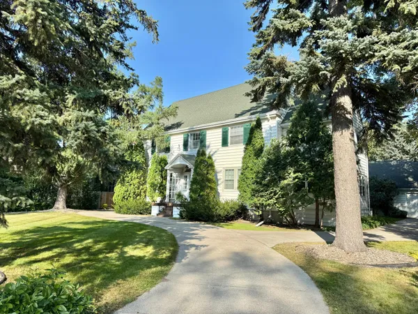 $1,395,000 | 1119 Broadway North, Fargo, ND 58102