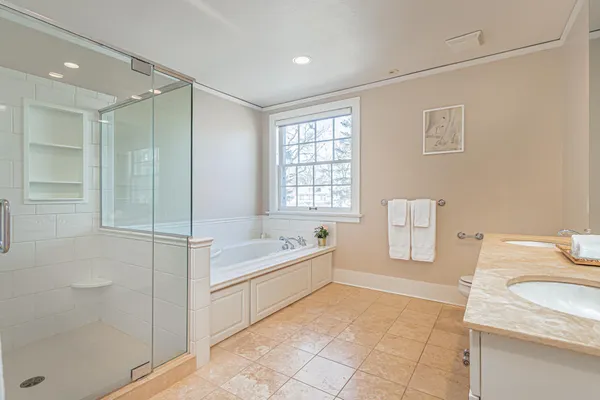 $1,395,000 | 1119 Broadway North, Fargo, ND 58102