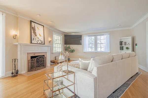 $1,395,000 | 1119 Broadway North, Fargo, ND 58102