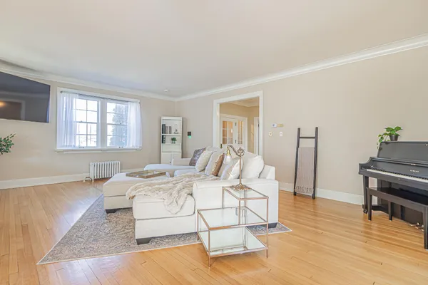 $1,395,000 | 1119 Broadway North, Fargo, ND 58102