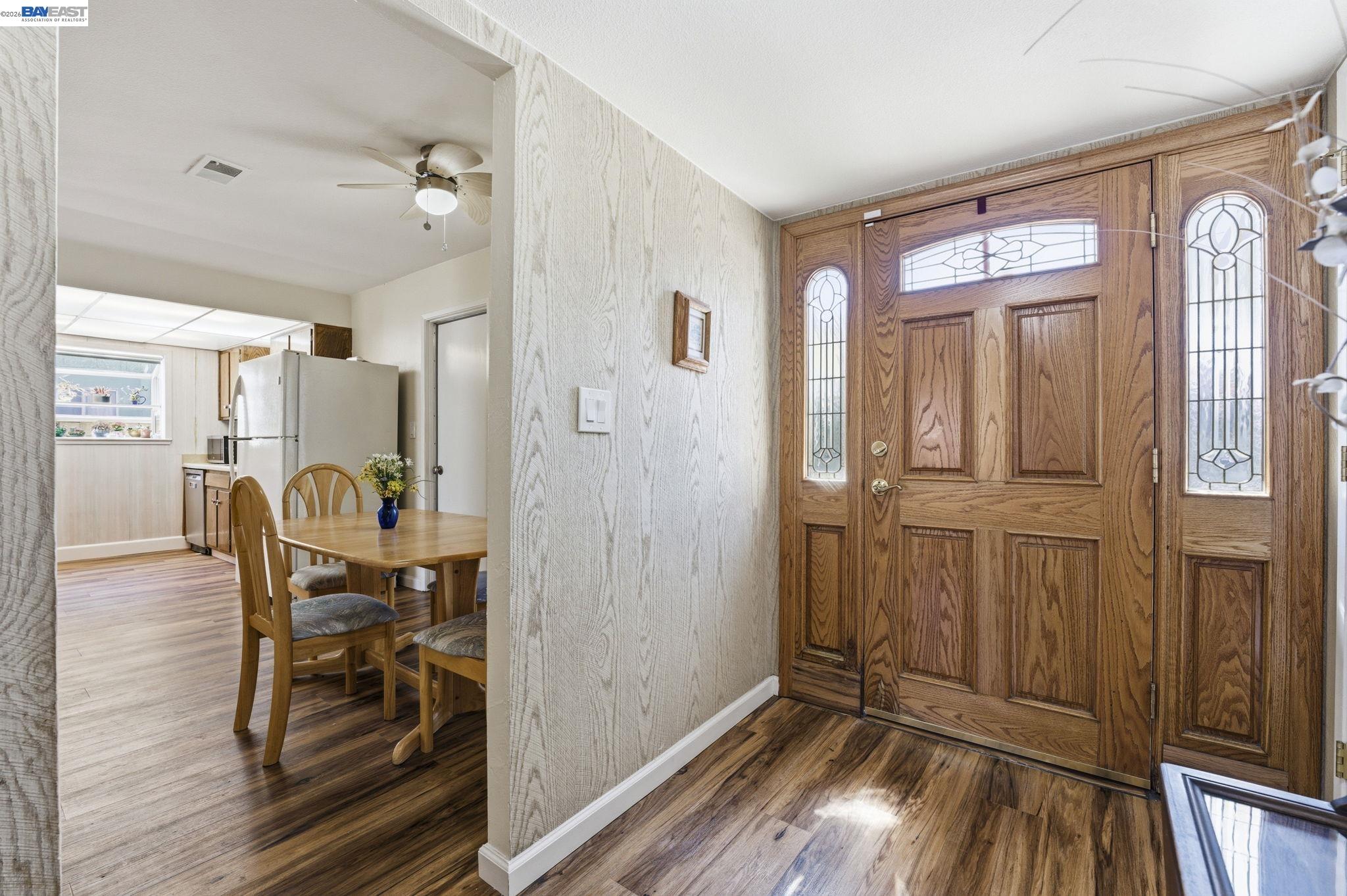 14322 Trinidad Road San Leandro, CA 94577 - Photo 7 of 31