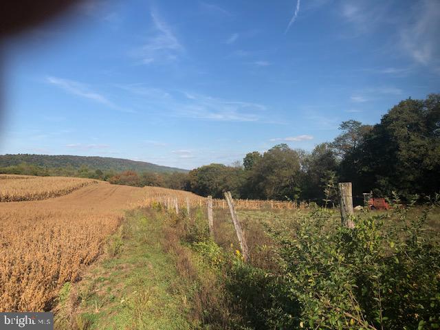 159 Juniata Parkway East Newport, PA 17074 - Photo 26 of 37 a view of lake and mountain