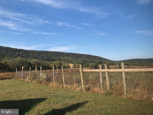 159 Juniata Parkway East Newport, PA 17074 - Photo 33 of 37 a view of a lake with houses