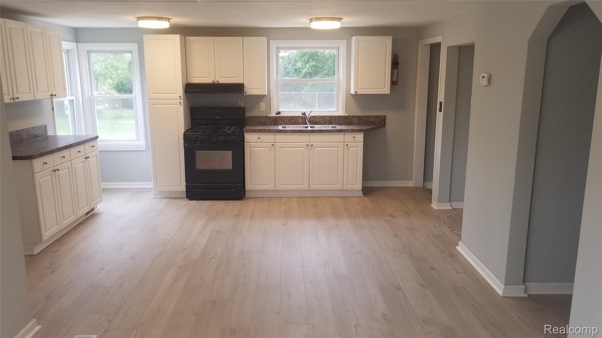 4501 John R Road Troy, MI 48085 - Photo 9 of 16 20190913_094813.jpg
