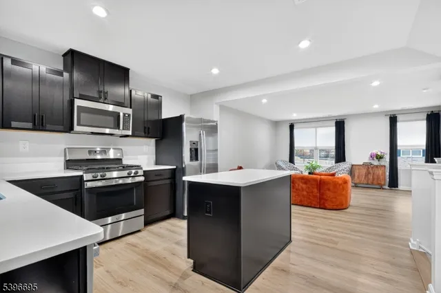 $439,000 | 55 Limestone Boulevard, Washington, NJ 07882