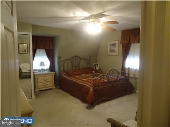 727 Millwood Road Philadelphia, PA 19115 - Photo 8 of 12 Bedroom - Main