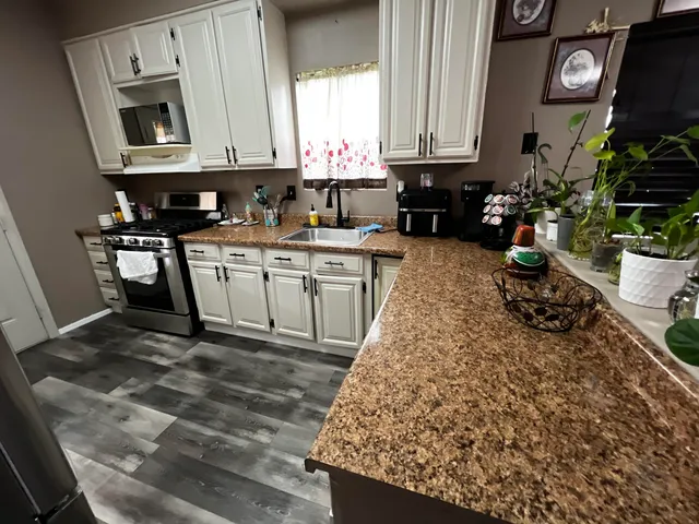 $295,000 | 21401 Reed Place, California City, CA 93505