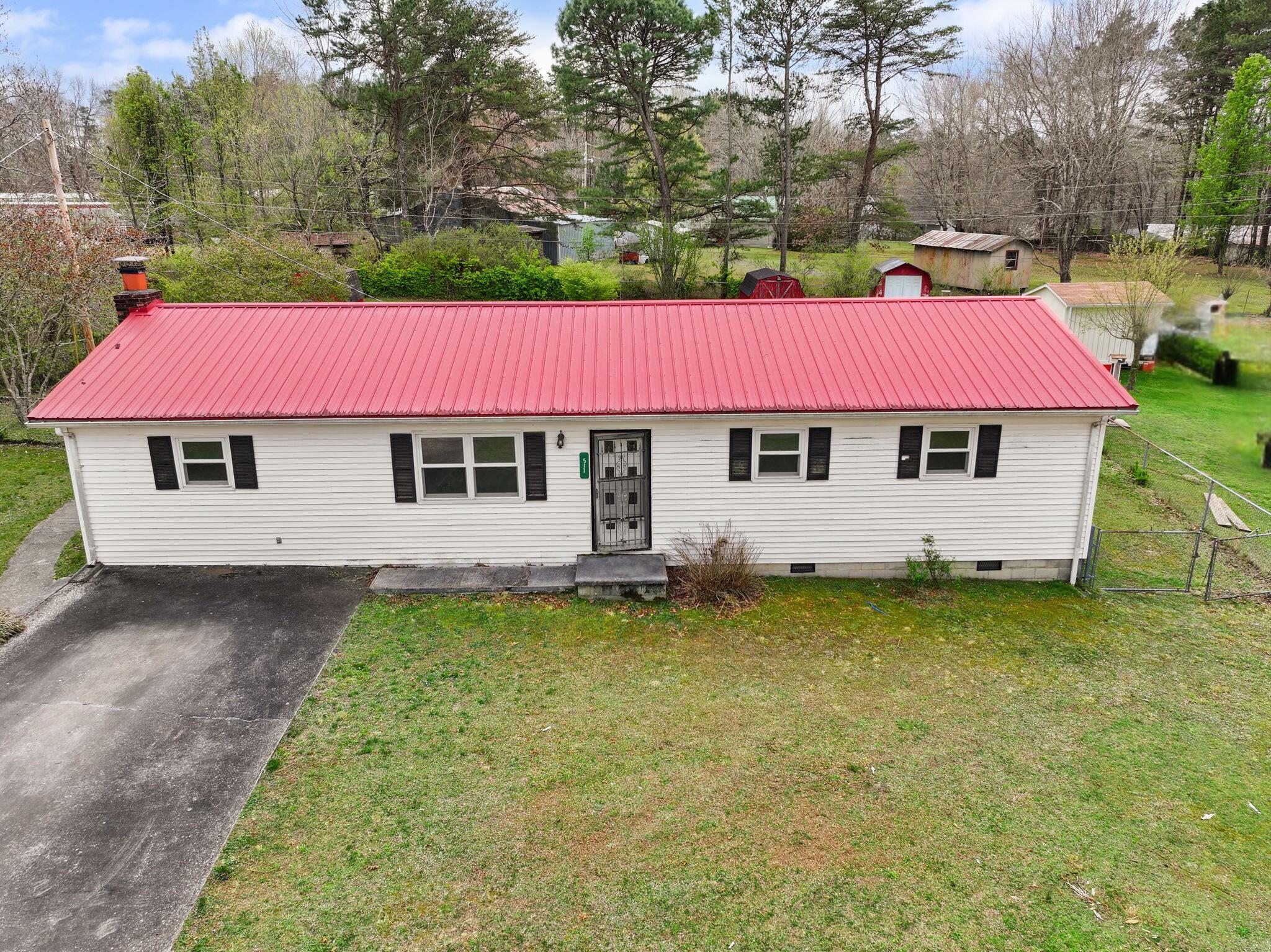 517 Line Creek Road Lily, KY 40740 - Photo 4 of 52 2