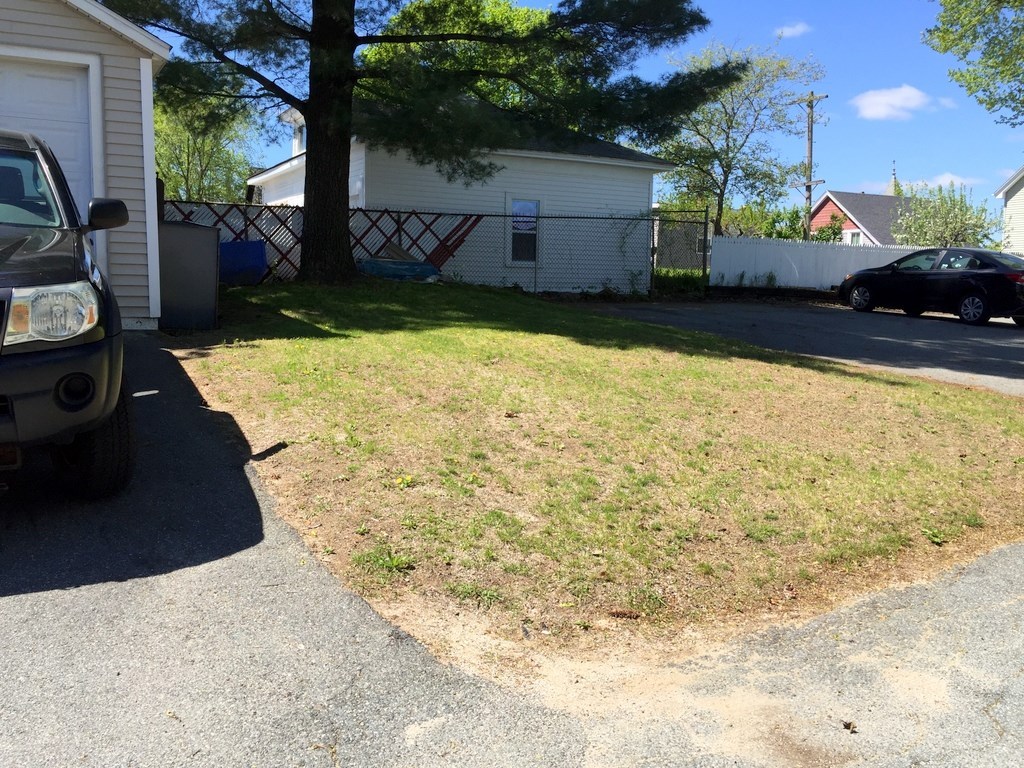 613 Grove Street Woonsocket, RI 02895 - Photo 4 of 10
