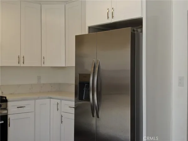 $1,950 | 332 Date Avenue, Barstow, CA 92311