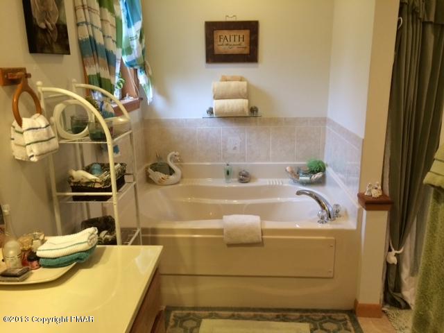 65 Buckhill Road Albrightsville, PA 18210 - Photo 11 of 13 Buckhill Rd masterbathroom