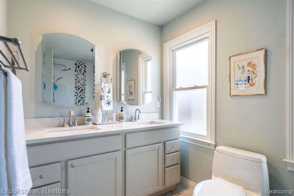 391 Elmhill Road Rochester Hills, MI 48306 - Photo 22 of 44
