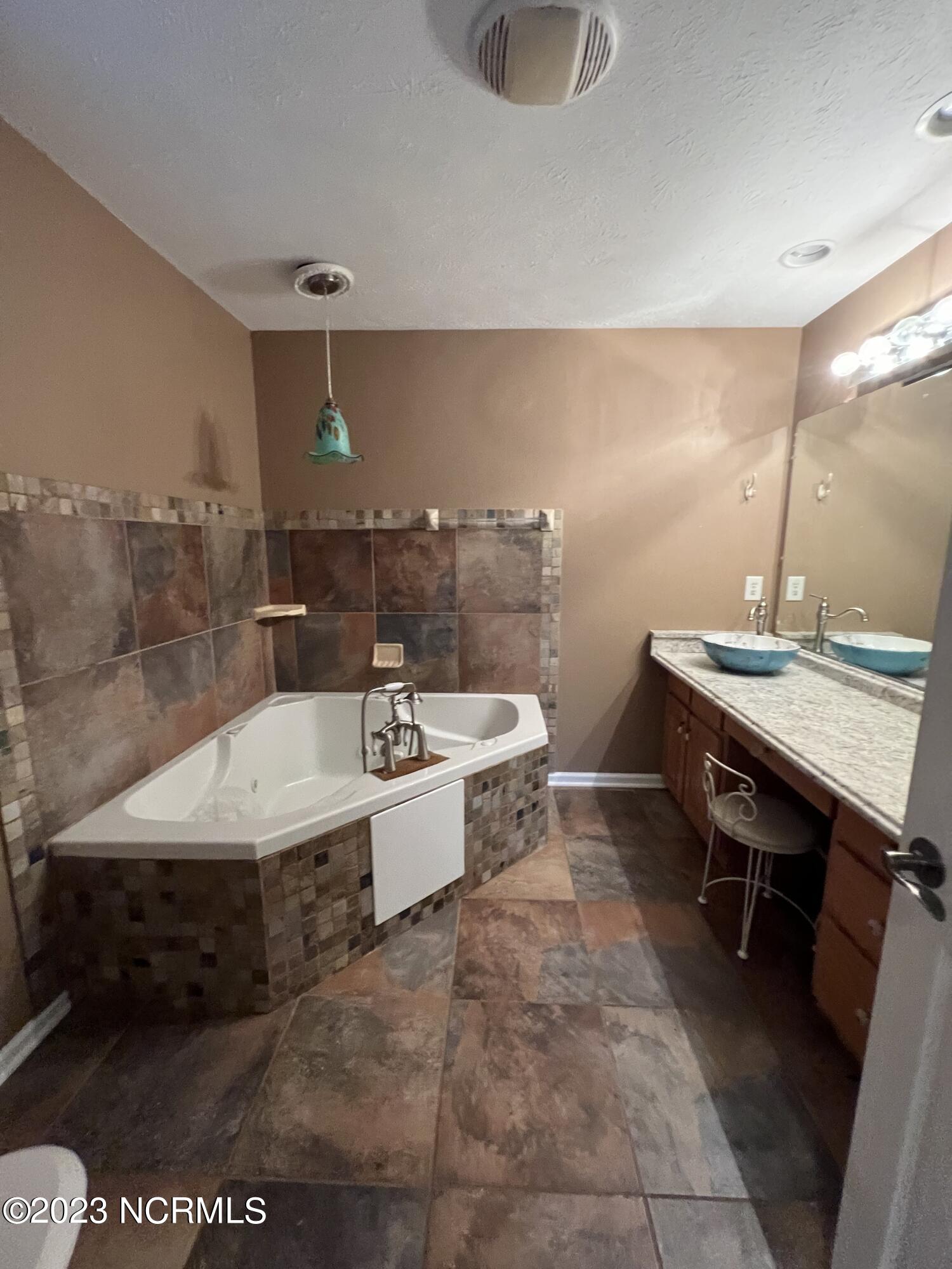 152 Nicholson Road Rockingham, NC 28379 - Photo 17 of 20 IMG_1465