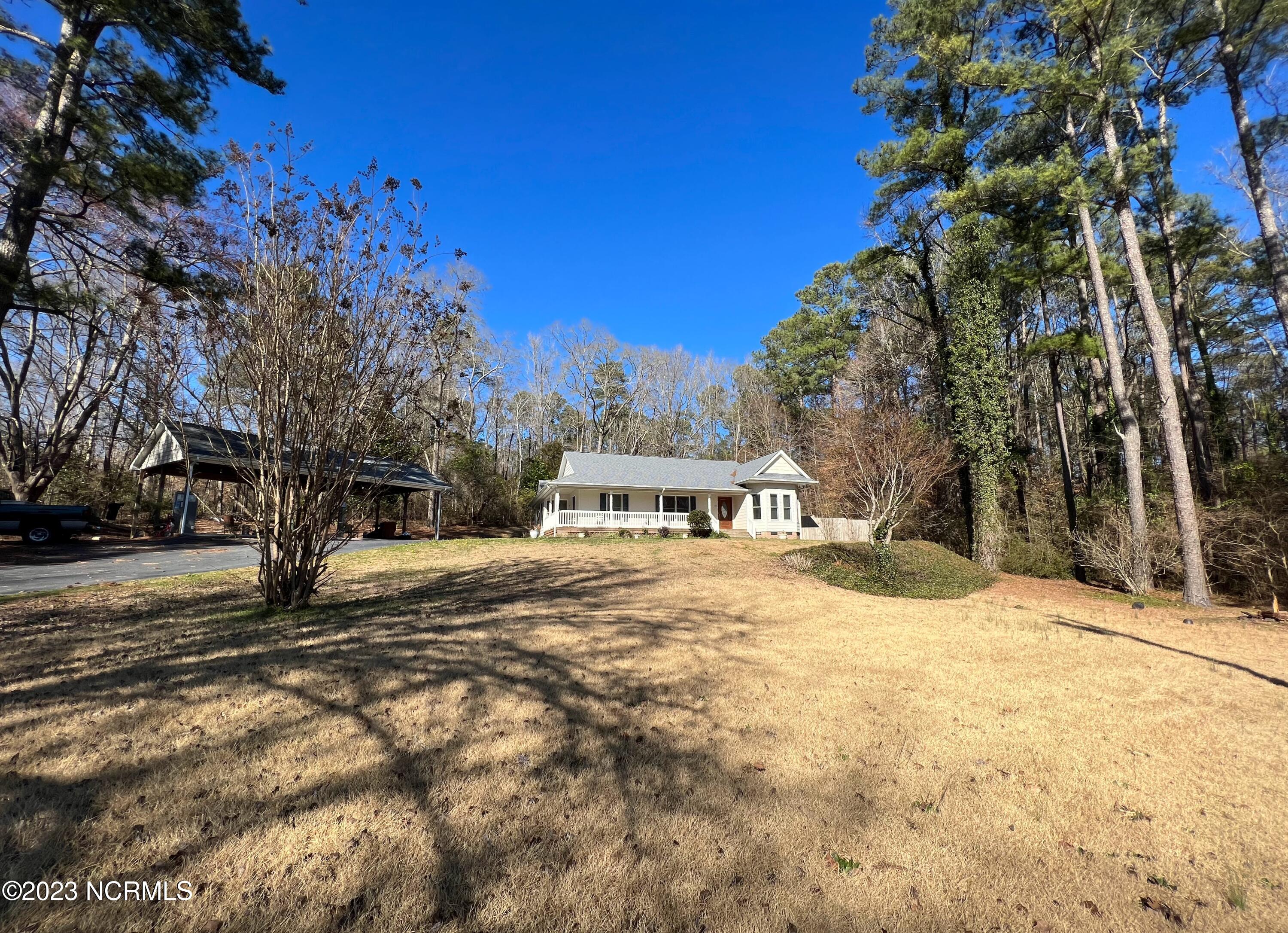 152 Nicholson Road Rockingham, NC 28379 - Photo 2 of 20 IMG_1550