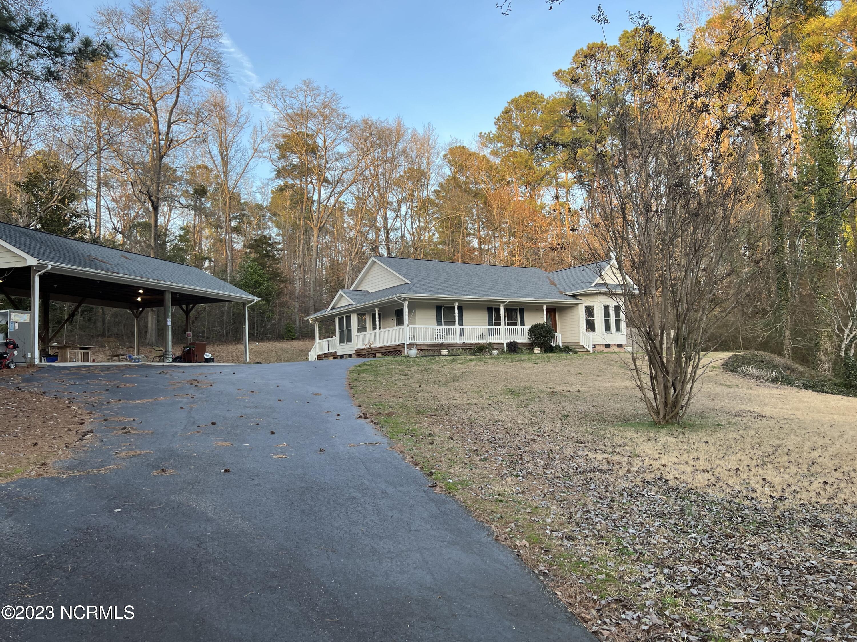 152 Nicholson Road Rockingham, NC 28379 - Photo 3 of 20 IMG_1521