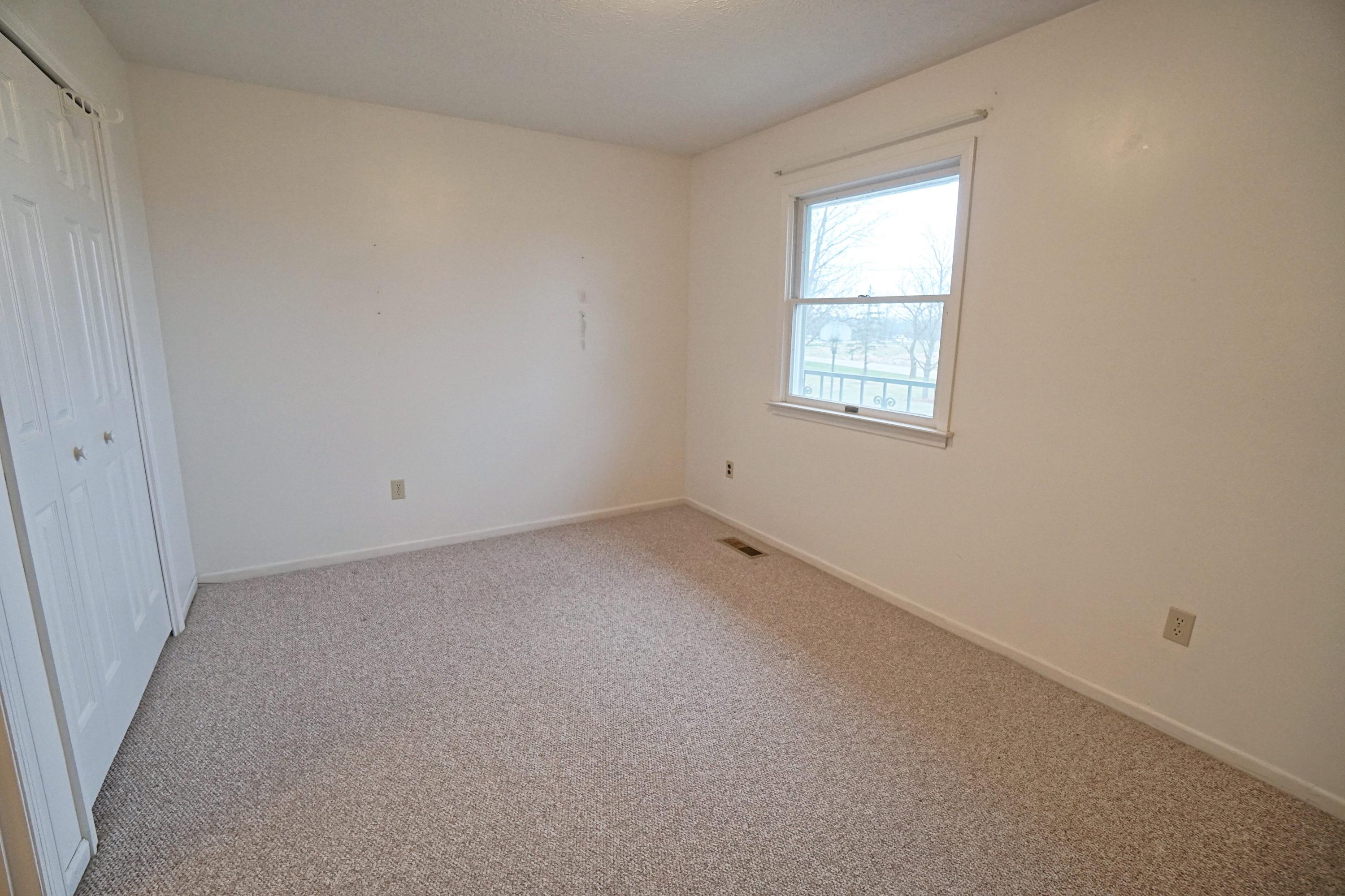 10582 Marquart Road New Carlisle, OH 45344 - Photo 16 of 54