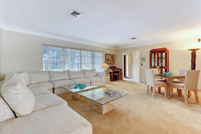 644 Northwest 9th Court Boca Raton, FL 33486 - Photo 2 of 25 644 NW 9th Ct Boca Raton FL-small-003-9-