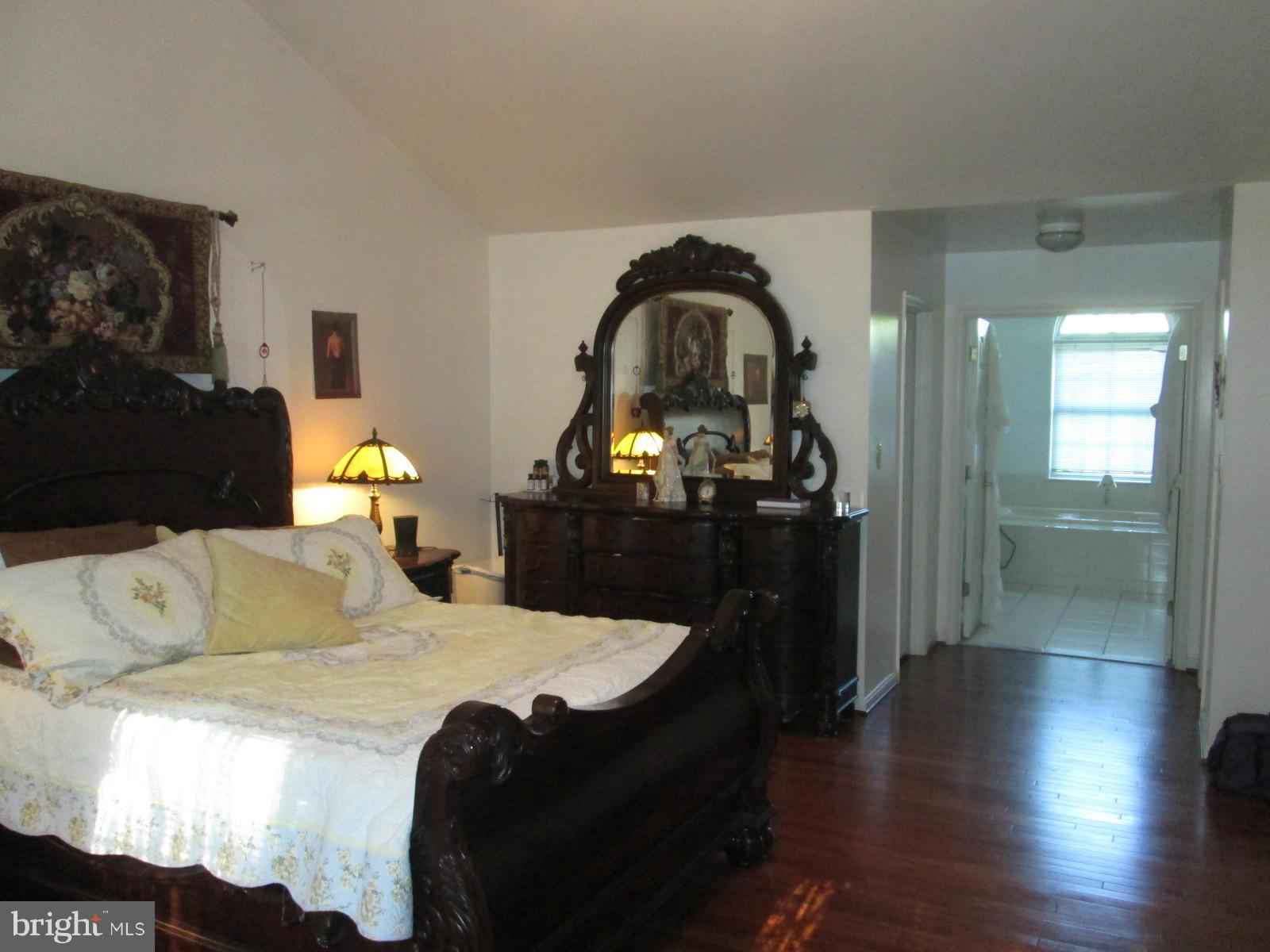 620 Shipley Road Linthicum Heights, MD 21090 - Photo 21 of 30 Bedroom (Master)