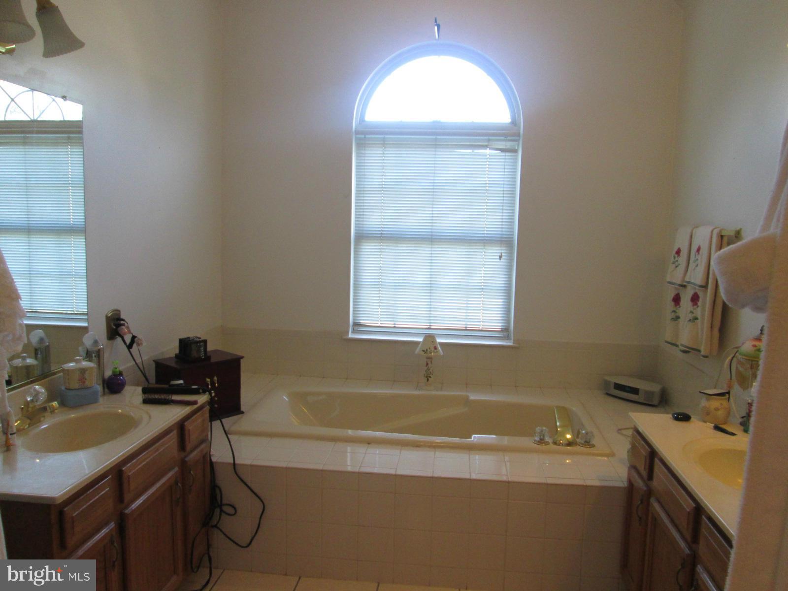 620 Shipley Road Linthicum Heights, MD 21090 - Photo 23 of 30 Bath (Master)
