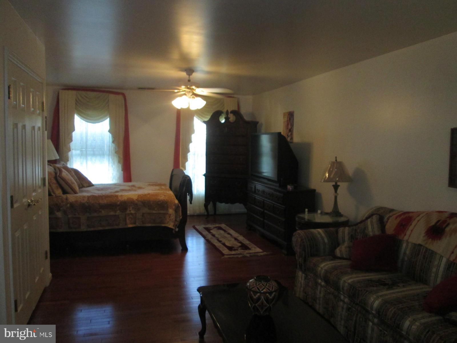 620 Shipley Road Linthicum Heights, MD 21090 - Photo 28 of 30 Bedroom