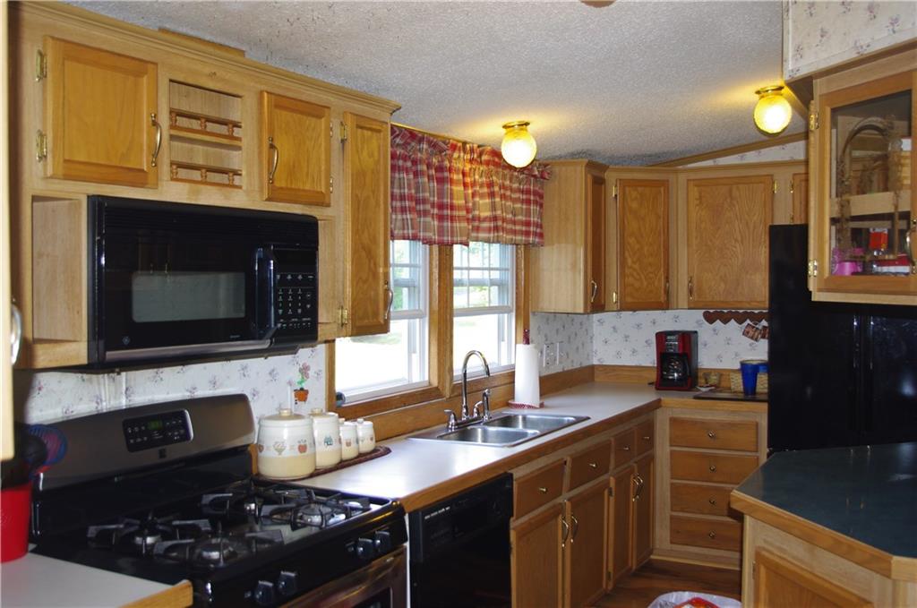 1194 East Hookstown Grade Road Clinton, PA 15026 - Photo 12 of 22 Gallery Image 12