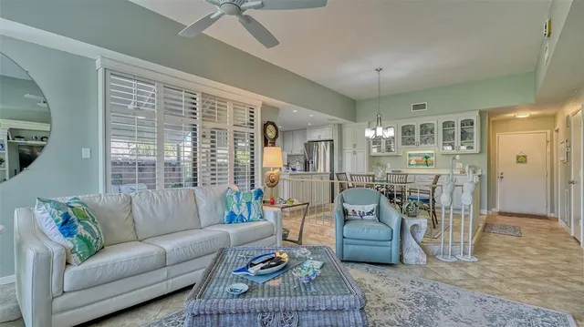 $6,000 | 5239 Myrtle Wood, Sarasota, FL 34235