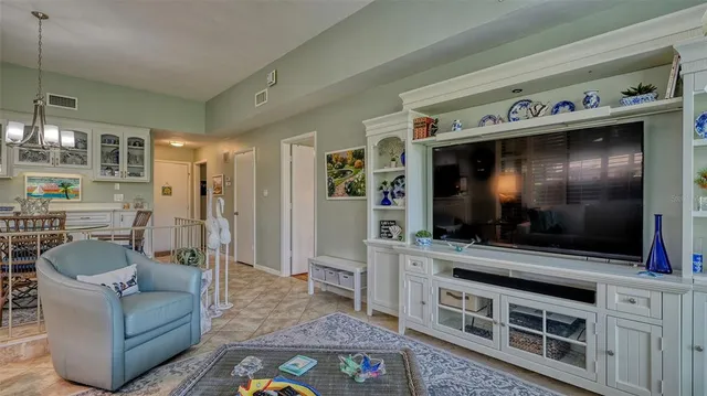 $6,000 | 5239 Myrtle Wood, Sarasota, FL 34235