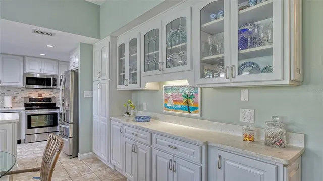 $6,000 | 5239 Myrtle Wood, Sarasota, FL 34235