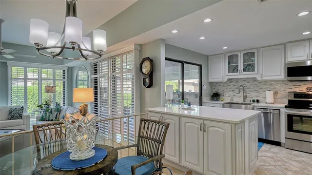 $6,000 | 5239 Myrtle Wood, Sarasota, FL 34235