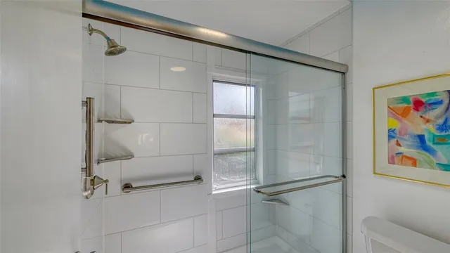 $6,000 | 5239 Myrtle Wood, Sarasota, FL 34235