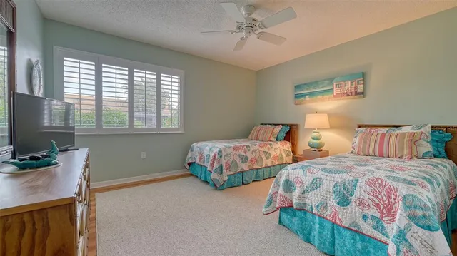 $6,000 | 5239 Myrtle Wood, Sarasota, FL 34235