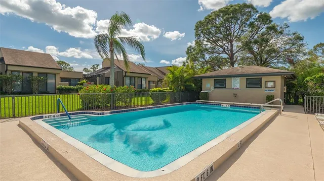 $6,000 | 5239 Myrtle Wood, Sarasota, FL 34235