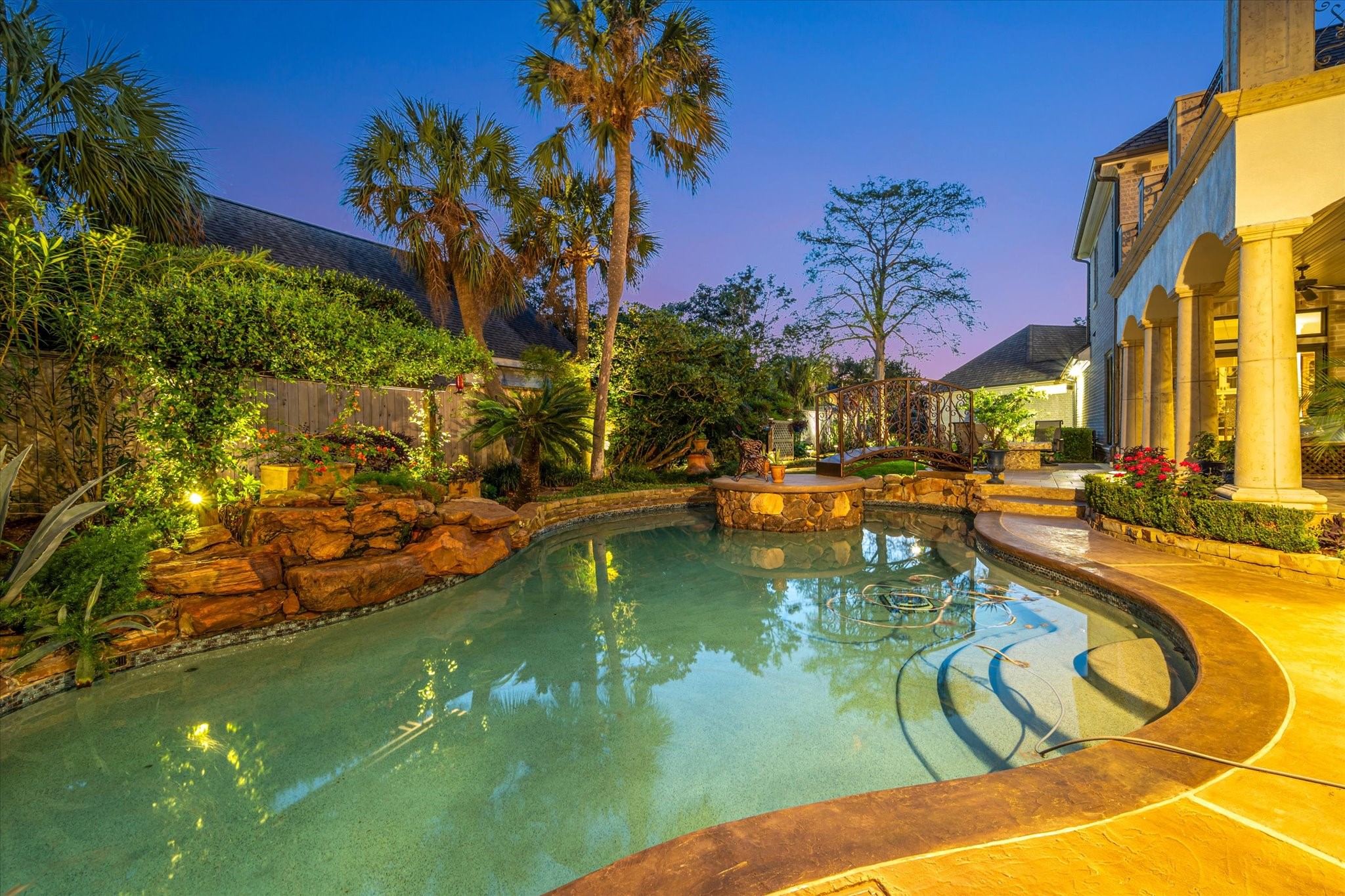 14214 Golf View Trail Houston, TX 77059 - Photo 19 of 49 a view of a swimming pool with a yard