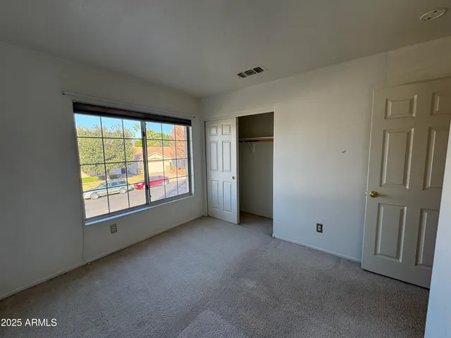 $2,800 | 955 West Cooley Drive, Gilbert, AZ 85233